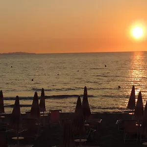 Noemi , San Vincenzo Italia